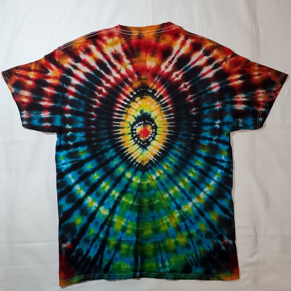 SOLD! New size large tie dye shirt - Picture 2 of 2